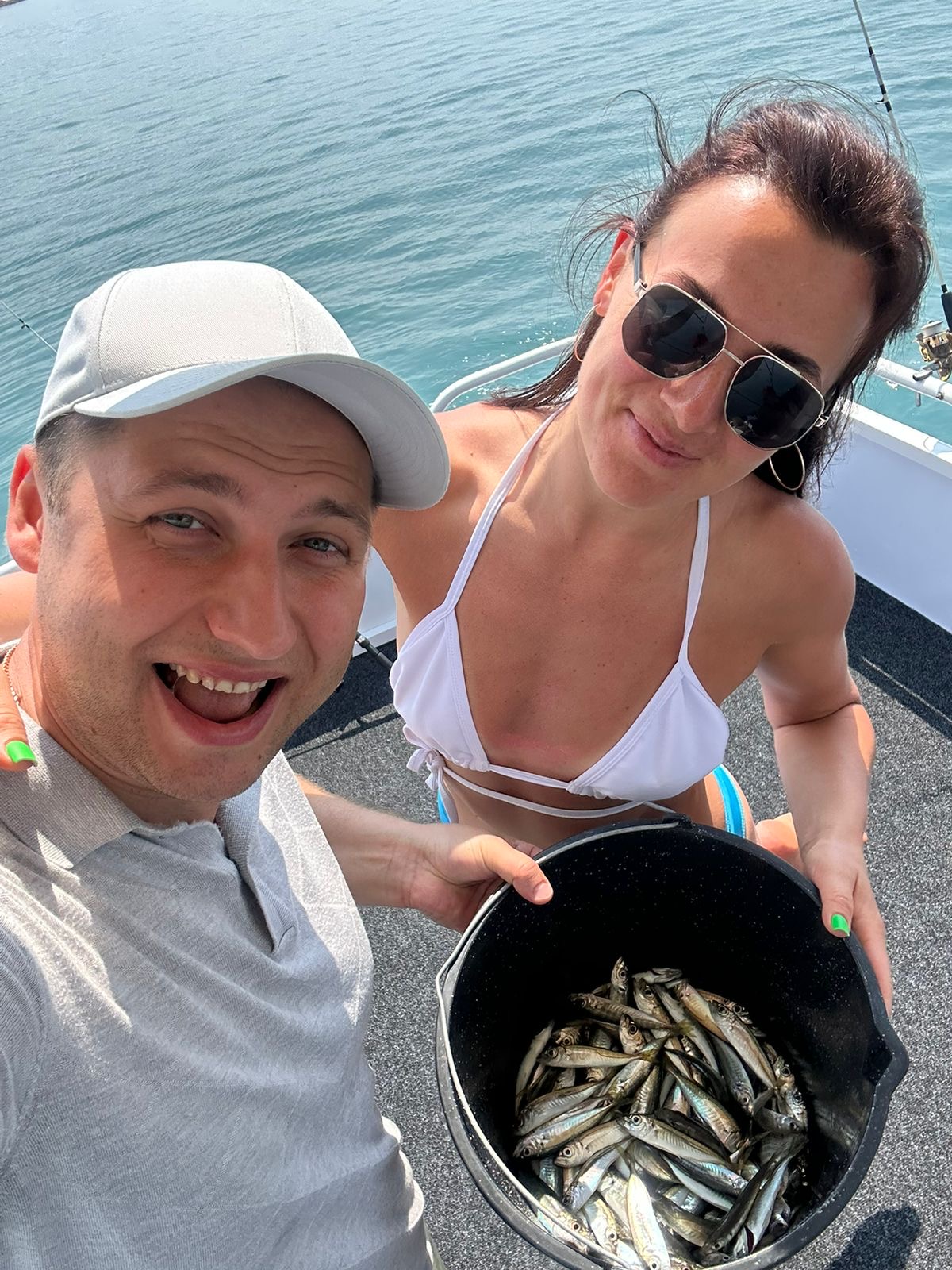 Рыбалка на яхте в Адлере